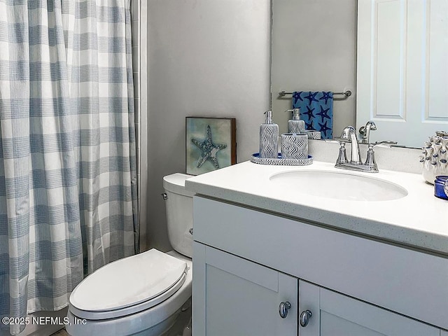 95191 Poplar Way, Fernandina Beach, FL 32034 - full bath with vanity, toilet, and a shower with curtain