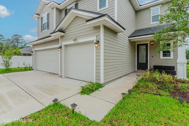 194 Napo Way, Saint Johns, FL 32259 - view of side of home featuring an attached garage, driveway, and a shingled roof