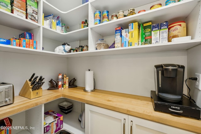 1332 N Loop Pkwy, Saint Augustine, FL 32095 - view of storage area