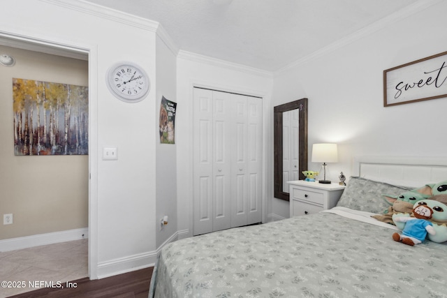 11087 Danzig Way, Jacksonville, FL 32257 - bedroom featuring ornamental molding, wood finished floors, a closet, and baseboards