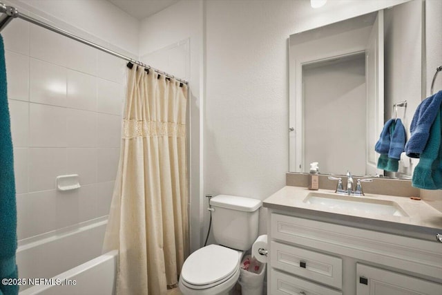 54 Torres Trce, Saint Augustine, FL 32095 - bathroom featuring vanity and shower / bath combo