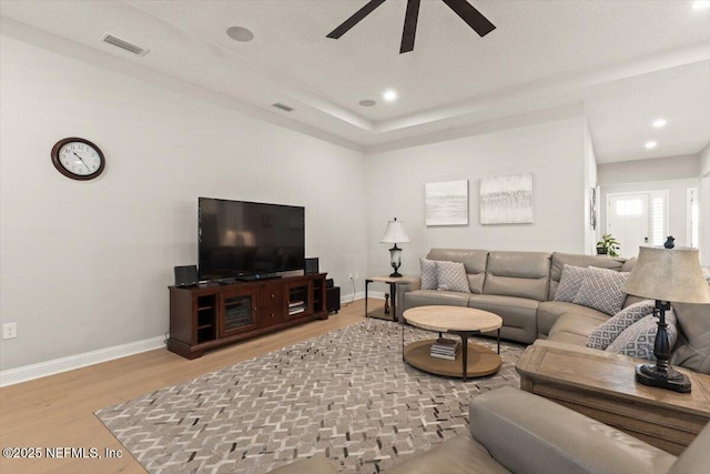 87 Tradesman Ln, Saint Johns, FL 32259 - living area featuring a ceiling fan, wood finished floors, and recessed lighting