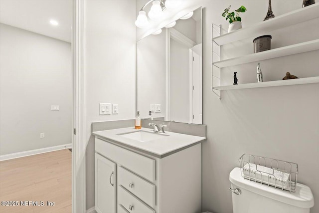 87 Tradesman Ln, Saint Johns, FL 32259 - bathroom featuring wood finished floors, vanity, and recessed lighting