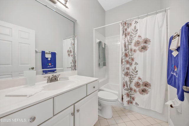 6542 Burnham Cir, Ponte Vedra Beach, FL 32082 - bathroom featuring vanity, toilet, shower / bath combo with shower curtain, and tile patterned flooring