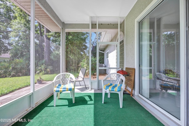 6542 Burnham Cir, Ponte Vedra Beach, FL 32082 - sunroom with healthy amount of natural light