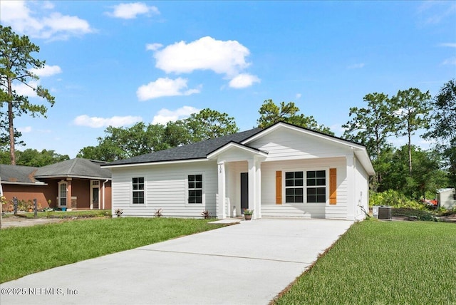 108 Barcelona St, East Palatka, FL 32131 - photo 1
