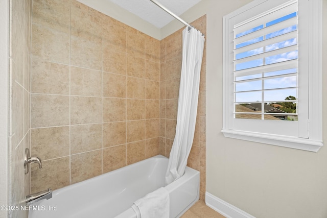 2144 S Sorrento Hills Rd, Saint Augustine, FL 32092 - full bathroom featuring shower / tub combo with curtain and baseboards