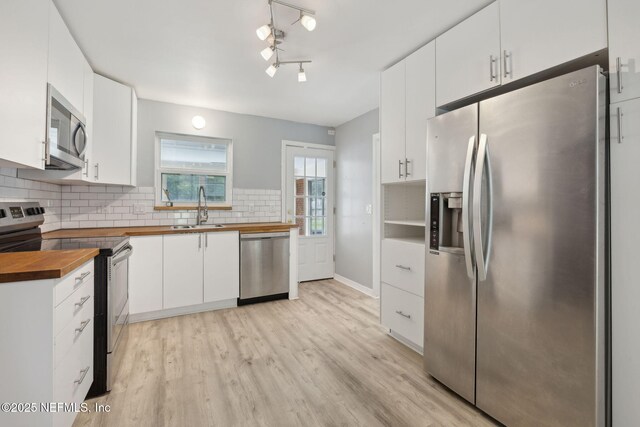 8824 Runnymeade Rd, Jacksonville, FL 32257 - photo 13