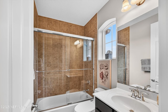 2148 S Sorrento Hills Rd, Saint Augustine, FL 32092 - bathroom featuring vanity and bath / shower combo with glass door