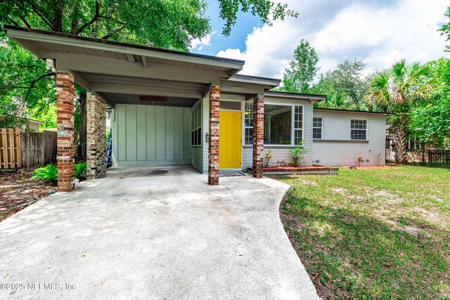 6815 Lotus Rd S, Jacksonville, FL 32211 - photo 1
