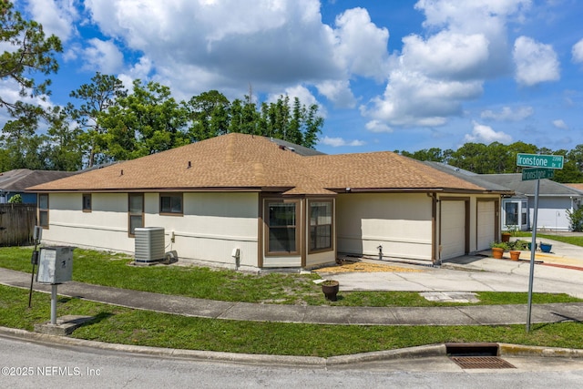10768 Ironstone Dr N, Jacksonville, FL 32246 - photo 3
