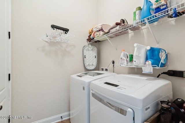 46 Gabacho Ct, Saint Augustine, FL 32095 - washroom featuring independent washer and dryer
