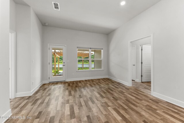 8193 Helmsley Blvd, Jacksonville, FL 32219 - photo 15