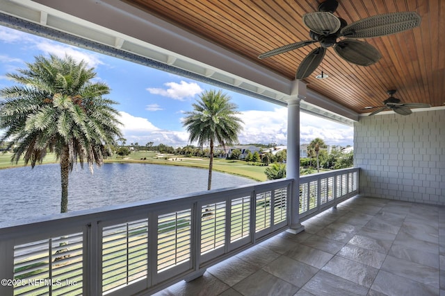 532 Atlantic Beach Ct, Atlantic Beach, FL 32233 - balcony featuring a water view and ceiling fan