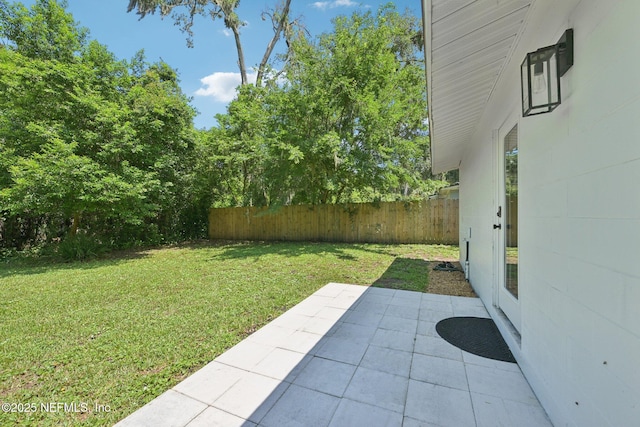 2619 Montreal St, Jacksonville, FL 32233 - view of yard with a patio area