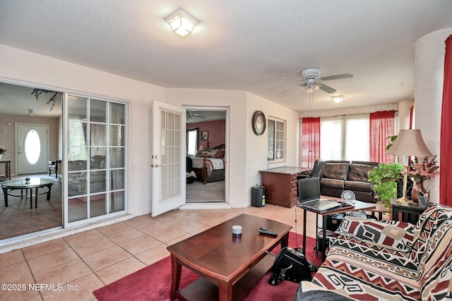 10121 SW 61st Terrace Rd, Ocala, FL 34476 - tiled living room featuring ceiling fan