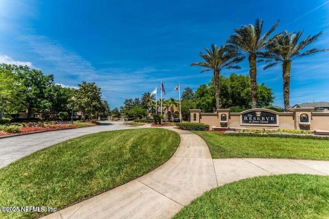 10961 Burnt Mill Rd Unit 917, Jacksonville, FL 32256 - view of home's community featuring a yard