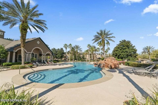 10961 Burnt Mill Rd Unit 917, Jacksonville, FL 32256 - community pool with a patio