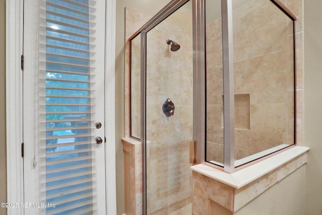 528 Sebastian Sq, Saint Augustine, FL 32095 - full bathroom with a shower stall
