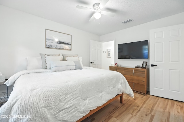 1848 Forsyth Ct, Atlantic Beach, FL 32233 - bedroom with light wood-type flooring and a ceiling fan