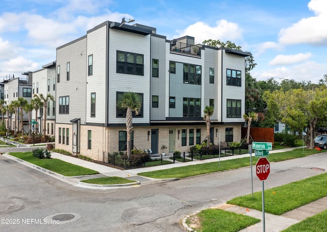 1610 Lang Ct, Jacksonville, FL 32207 - photo 36