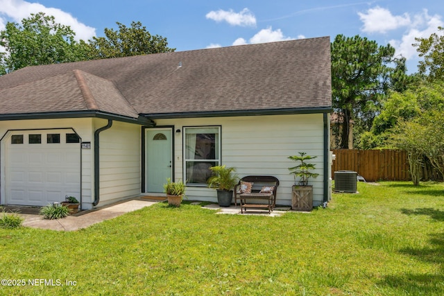11461 Willet Ct S, Jacksonville, FL 32225 - view of front facade featuring an attached garage and a shingled roof