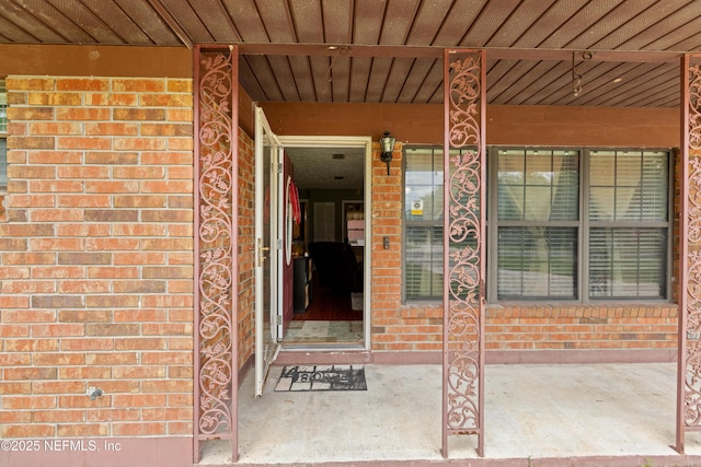 4422 SE 2nd Ave, Keystone Heights, FL 32656 - entrance to property with brick siding and covered porch