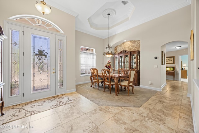 641 Donald Ross Way, Saint Augustine, FL 32092 - entryway featuring arched walkways and crown molding