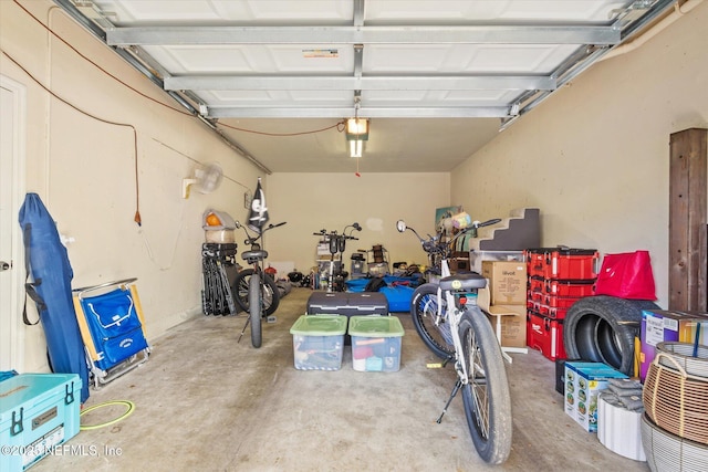 4000 Grande Vista Blvd Unit 15-206, Saint Augustine, FL 32084 - garage with a garage door opener