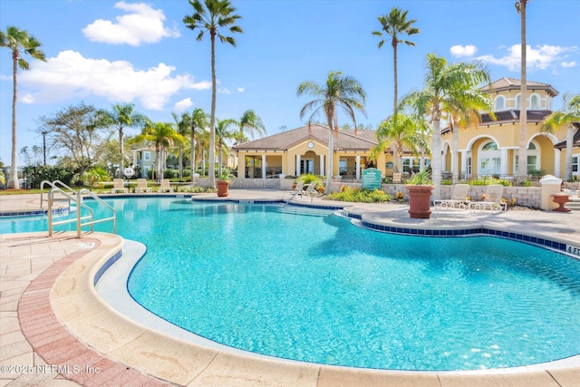 4000 Grande Vista Blvd Unit 15-206, Saint Augustine, FL 32084 - community pool with a patio