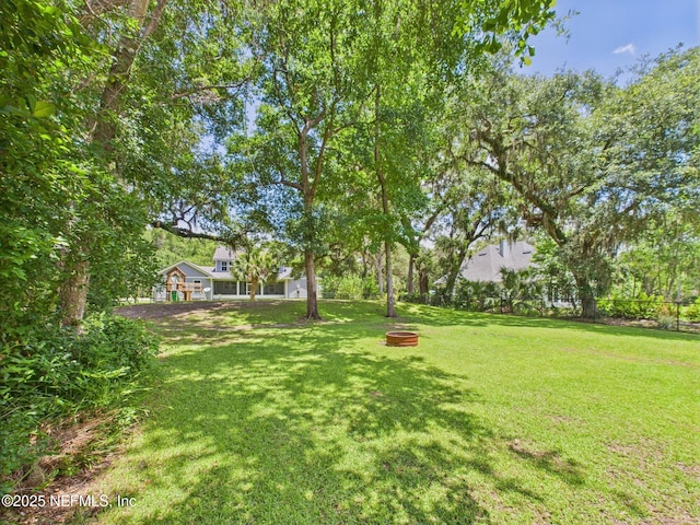 96168 High Pointe Dr, Fernandina Beach, FL 32034 - view of green lawn