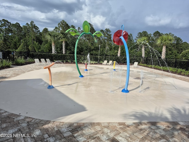 2420 Cold Stream Ln, Green Cove Springs, FL 32043 - view of home's community