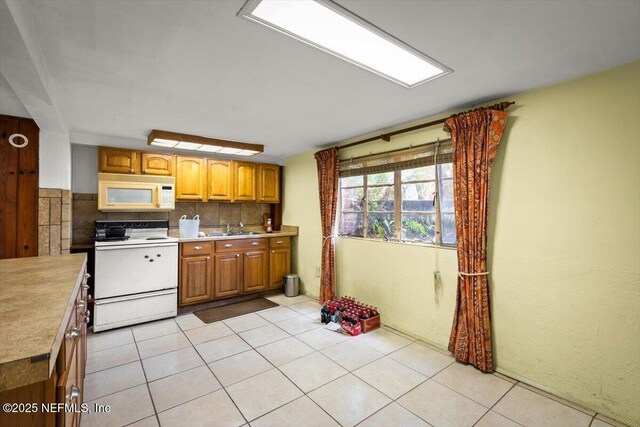 5527 Hyde Park Cir, Jacksonville, FL 32210 - photo 22