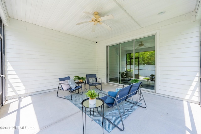 97082 Harbor Concourse Cir, Fernandina Beach, FL 32034 - view of patio / terrace featuring a ceiling fan and an outdoor hangout area