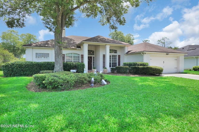 1571 Shelter Cove Dr, Fleming Island, FL 32003 - ranch-style home featuring brick siding and a front yard