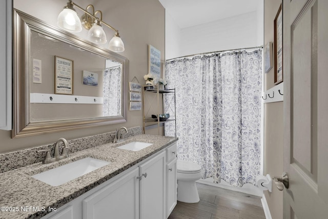 1571 Shelter Cove Dr, Fleming Island, FL 32003 - bathroom with double vanity and shower / bath combination with curtain