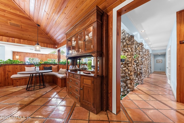970 Fruit Cove Rd, Saint Johns, FL 32259 - bar area featuring lofted ceiling, wooden ceiling, and pendant lighting