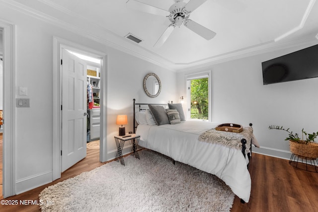 970 Fruit Cove Rd, Saint Johns, FL 32259 - bedroom with wood finished floors, ornamental molding, and ceiling fan
