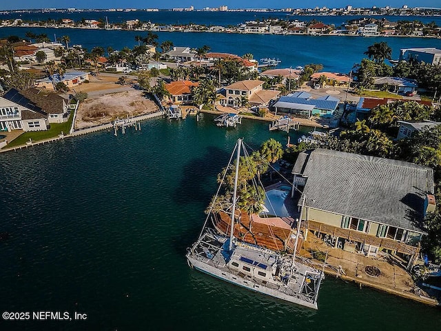 5903 Bimini Way N, Saint Petersburg, FL 33706 - bird's eye view of a nearby body of water