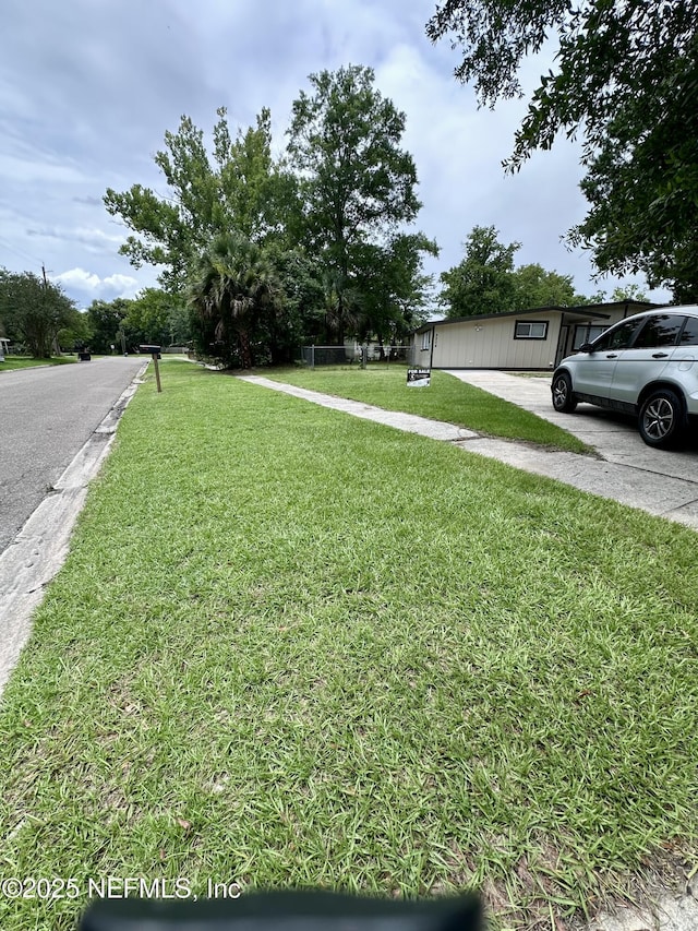 2204 Burpee Dr, Jacksonville, FL 32210 - photo 34