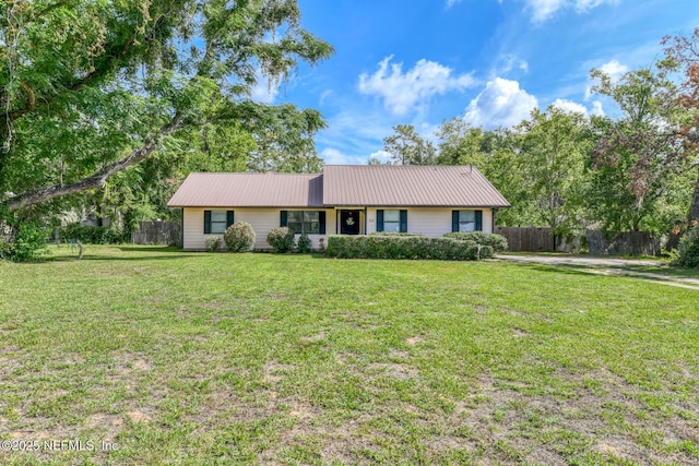 104 Crestwood Dr, Interlachen, FL 32148 - photo 1