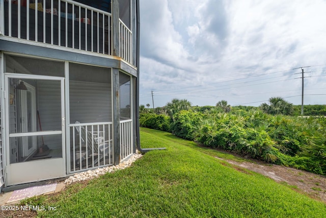 110 Ocean Hollow Ln Unit 114, Saint Augustine, FL 32084 - view of green lawn with a sunroom
