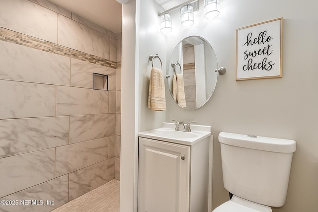 279 Selden Ave, Ormond Beach, FL 32174 - full bath with vanity and a tile shower
