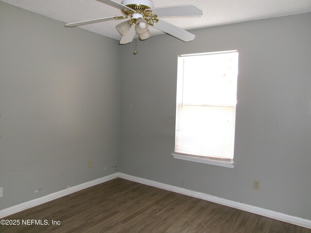 6993 Huntington Woods Cir W, Jacksonville, FL 32244 - photo 9