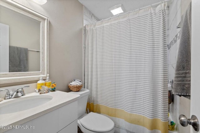 325 Sargo Rd, Atlantic Beach, FL 32233 - full bathroom with vanity and a shower with shower curtain