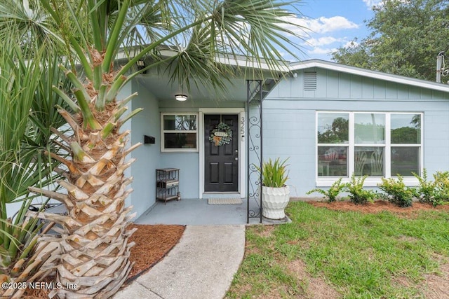 325 Sargo Rd, Atlantic Beach, FL 32233 - view of exterior entry