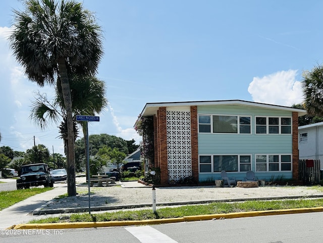 200 Hopkins St, Neptune Beach, FL 32266 - photo 1