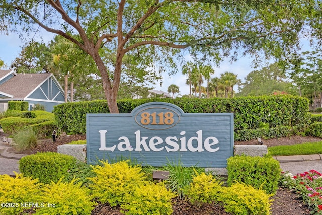 8118 Baymeadows Cir E Unit 12, Jacksonville, FL 32256 - photo 3