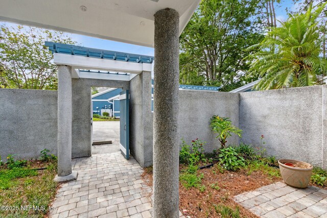 8118 Baymeadows Cir E Unit 12, Jacksonville, FL 32256 - photo 7