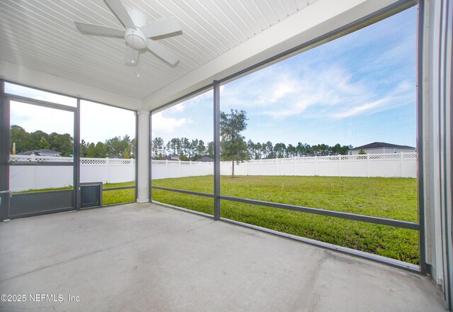 154 Moorcroft Way, Saint Augustine, FL 32092 - unfurnished sunroom with a ceiling fan